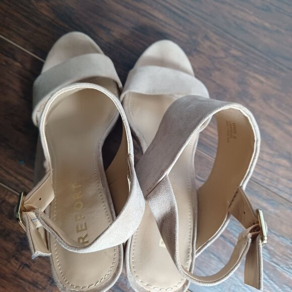 Report Womens Shoes 9 Lawrena Block Heel Faux Suede Tan Classic Feminine - Picture 8 of 10